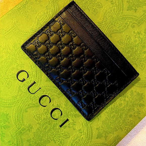 Gucci Card Holder - Like New ๐ซ - Picture 1 of 4